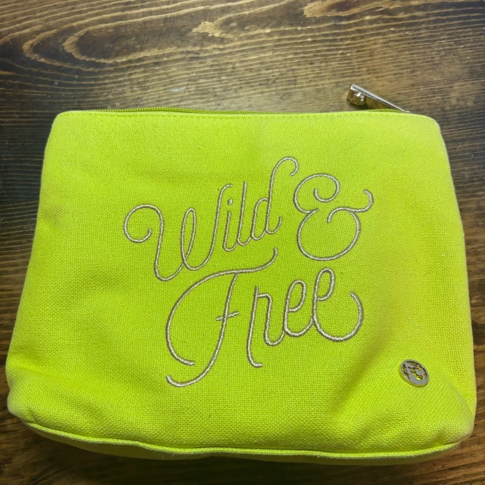 Spartina 449 Lime Green Wild And Free Cosmetic Bag‎